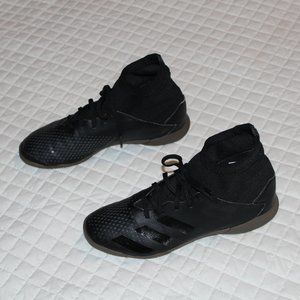 Adidas Indoor Predator 20.3 Soccer Shoe